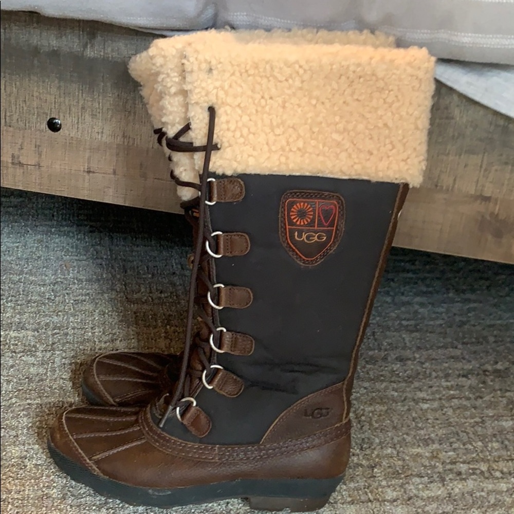 Ugg tall lace up boots - Picture 2 of 6